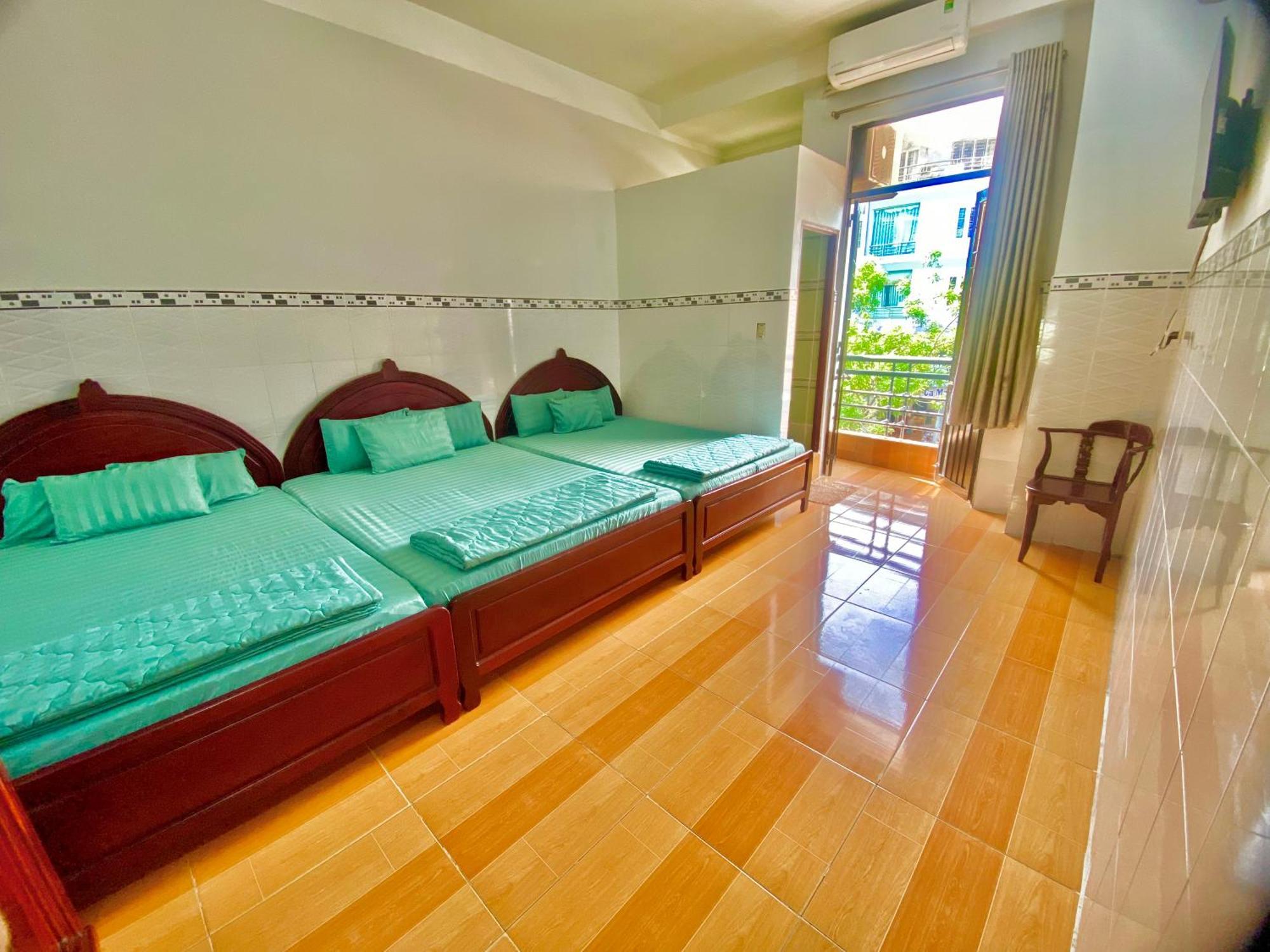 Nha Nghi Cam Tien 2 Hostel Ha Tien Exterior photo